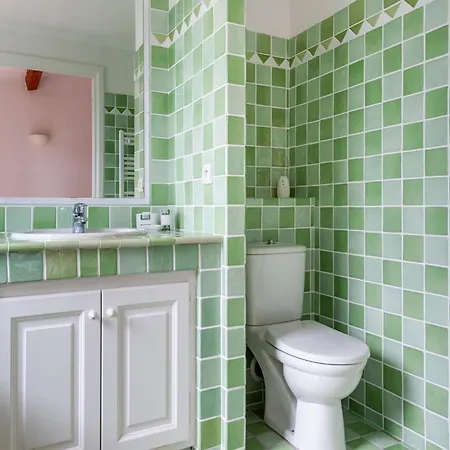 Villa Beachside Bliss In Gassin Saint-Tropez