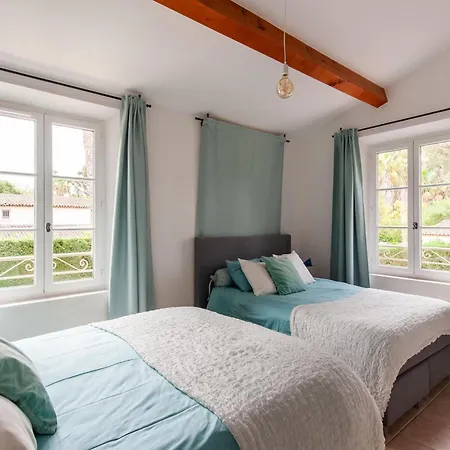 Beachside Bliss In Gassin * Saint-Tropez